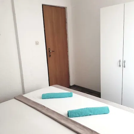 Apartament Marko Vir