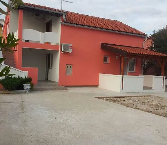 アパート Marko ヴィル