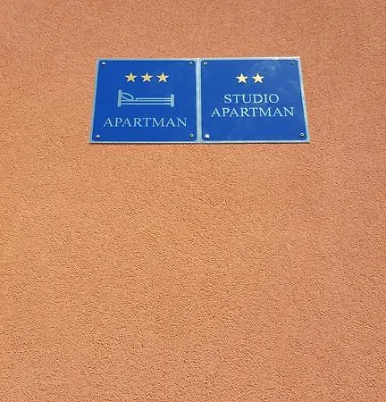 Апартаменты Marko Вир